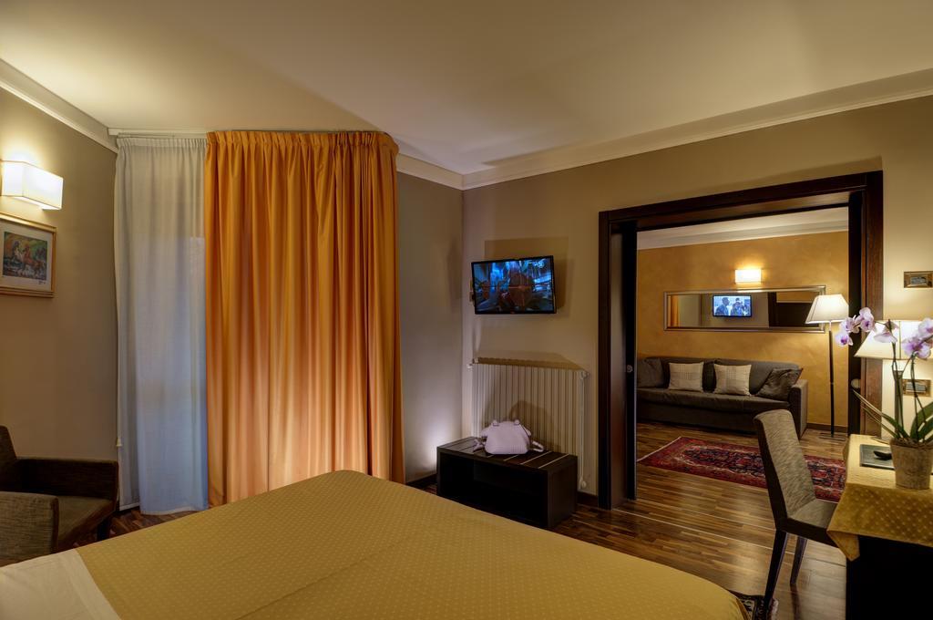 Hotel Petrarca Terme Montegrotto Terme Zimmer foto